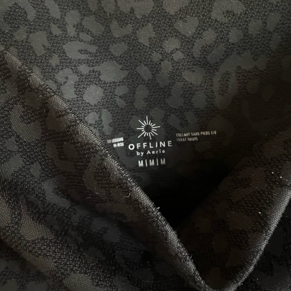 AE Offline Leopard High Waisted Leggings - Picture 9 of 12